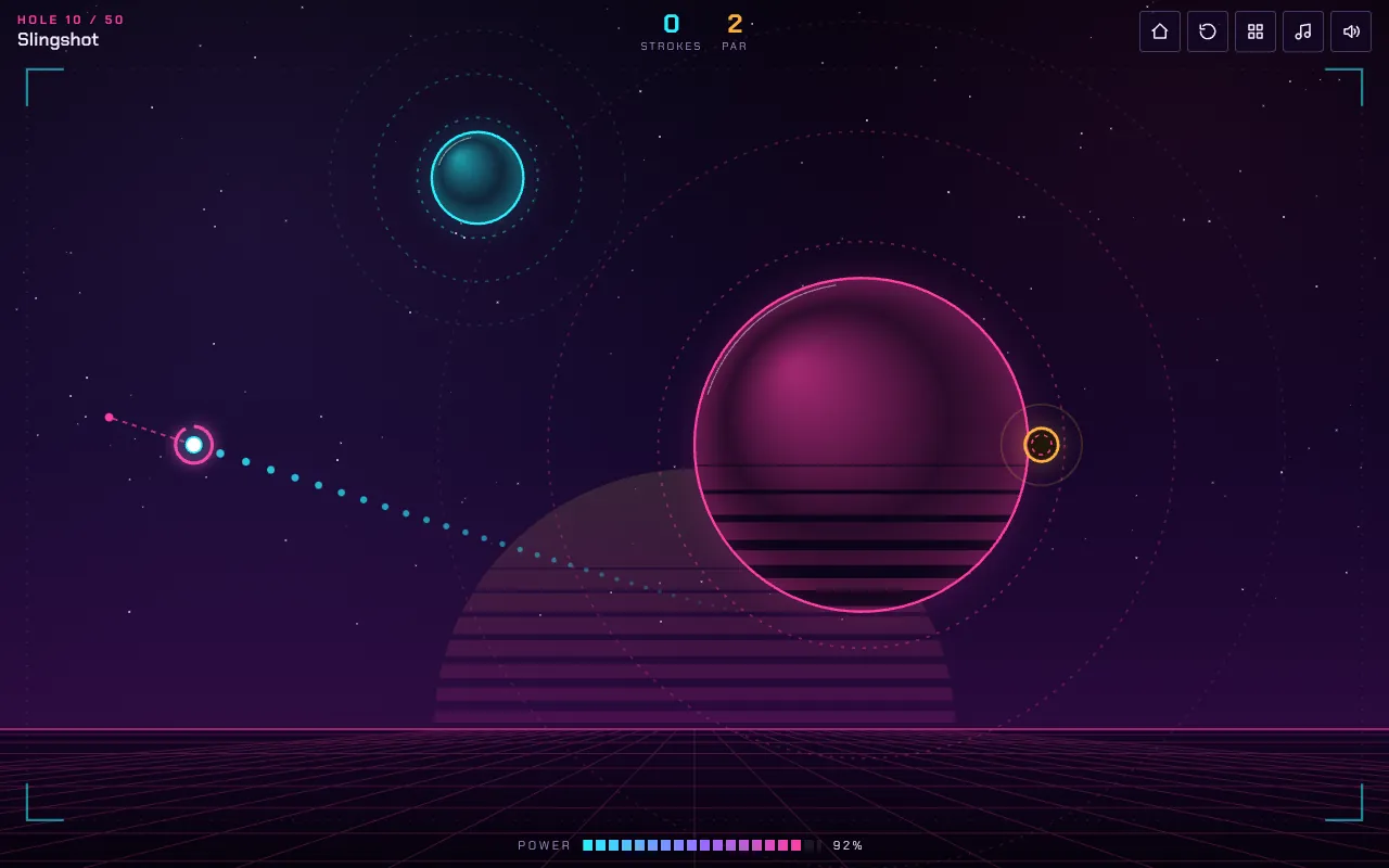 Zielen auf dem Loch Slingshot in Gravity Golf: Eine gepunktete Flugbahn führt vom Ball zu einem großen pinken Planeten, die Kraftanzeige unten steht auf 92 Prozent